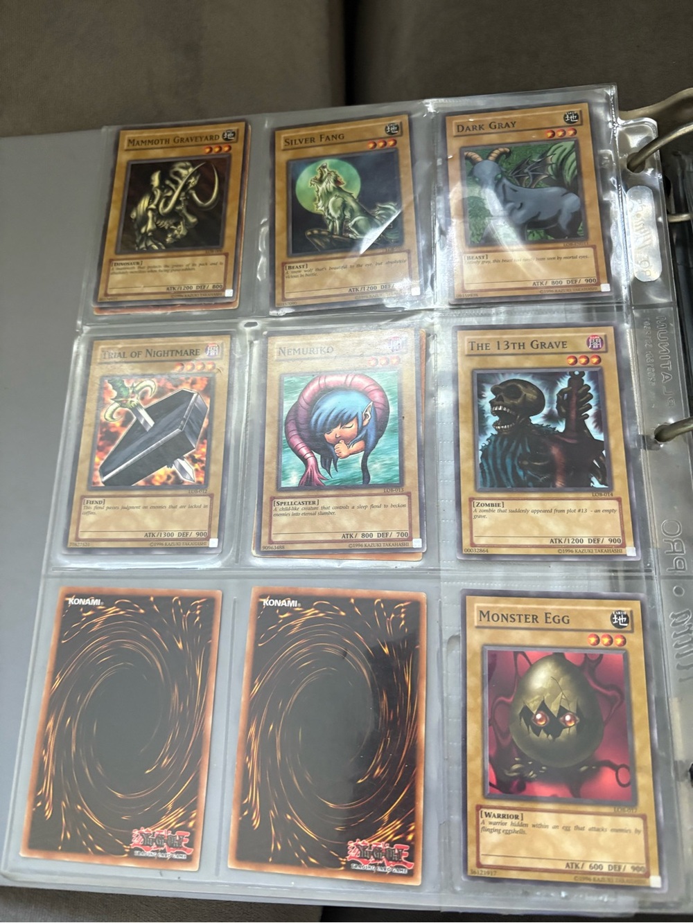 Yu-Gi-Oh! Trading Card Collection Pages - Assorted Cards - Picture 2 of 14